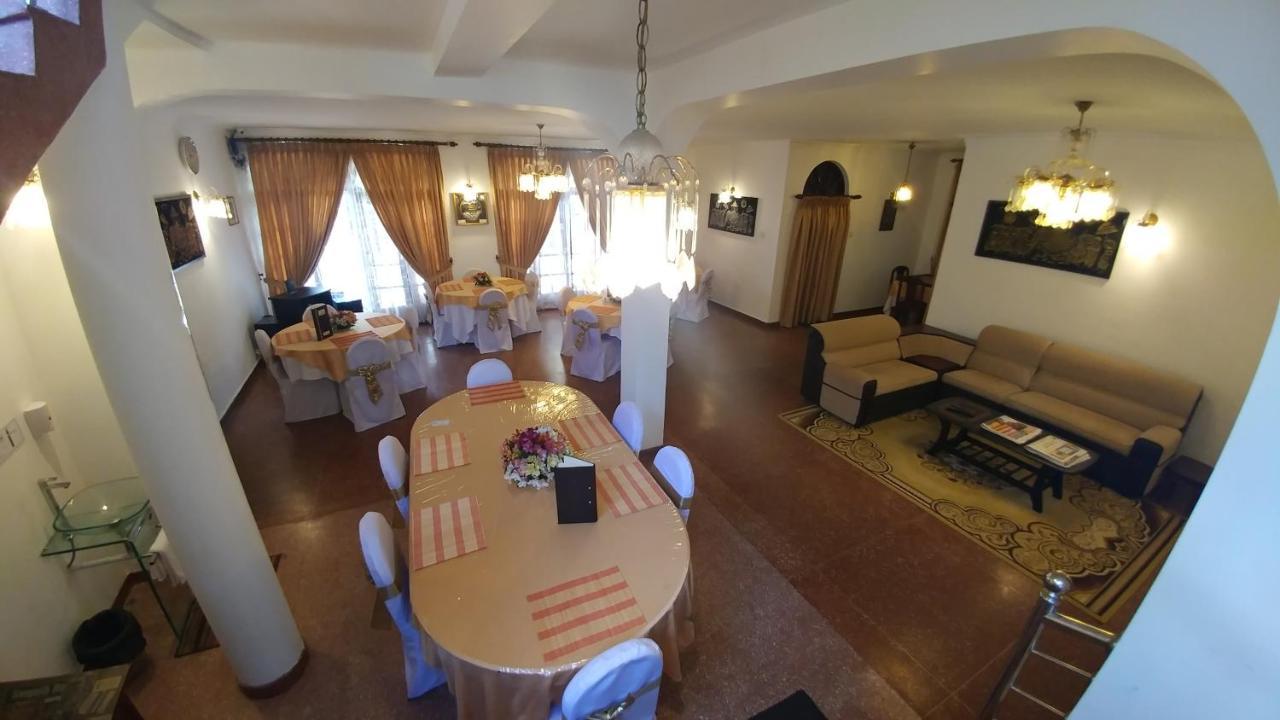 Sampath Hotel Νουβάρα Ελίγια Εξωτερικό φωτογραφία