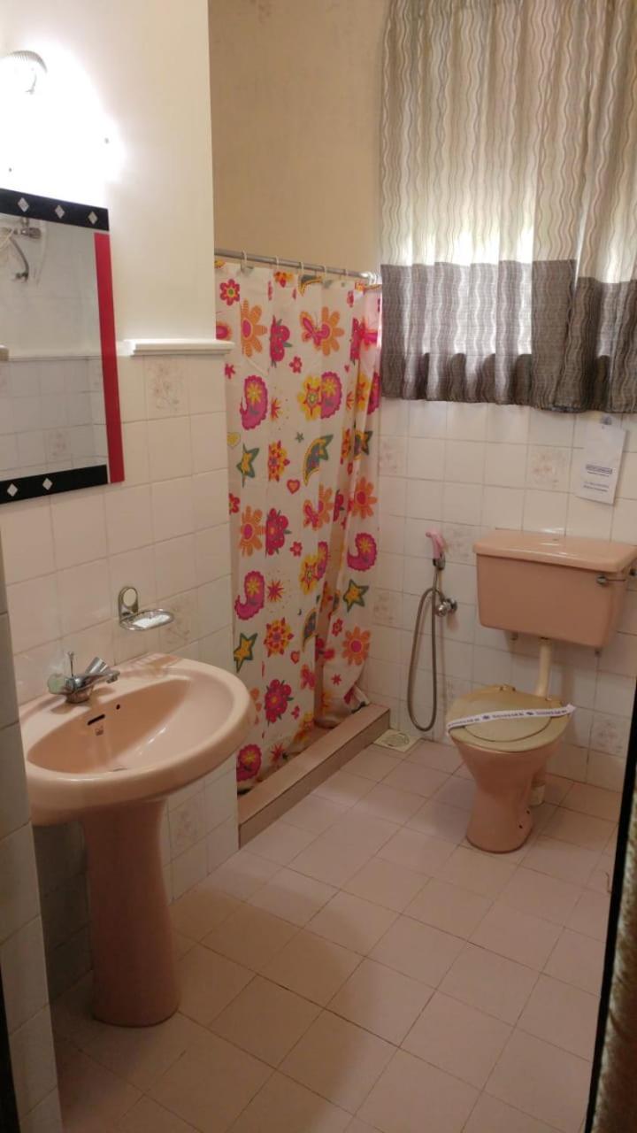 Sampath Hotel Νουβάρα Ελίγια Εξωτερικό φωτογραφία